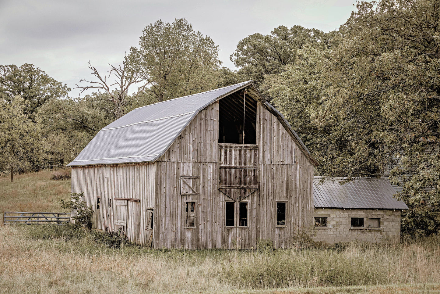 Old Wooden Barn Canvas Print Paper Photo Print / 12 x 18 Inches Wall Art Teri James Photography