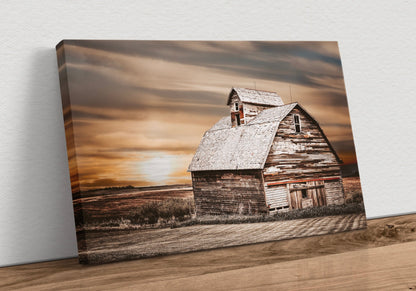 Rustic Old Barn and Sunset Photo Canvas-Unframed / 12 x 18 Inches Wall Art Teri James Photography