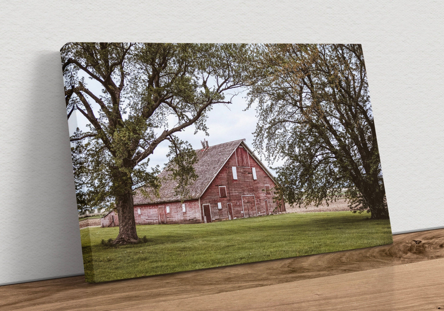 Country Wall Decor - Old Red Barn Canvas-Unframed / 12 x 18 Inches Wall Art Teri James Photography