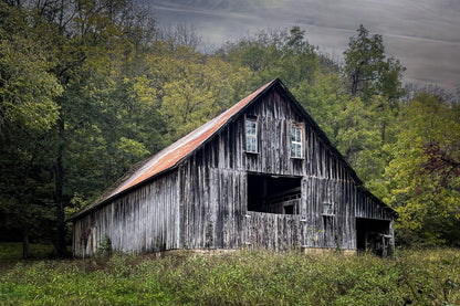 Old Barn Rustic Wall Decor Paper Photo Print / 12 x 18 Inches Wall Art Teri James Photography