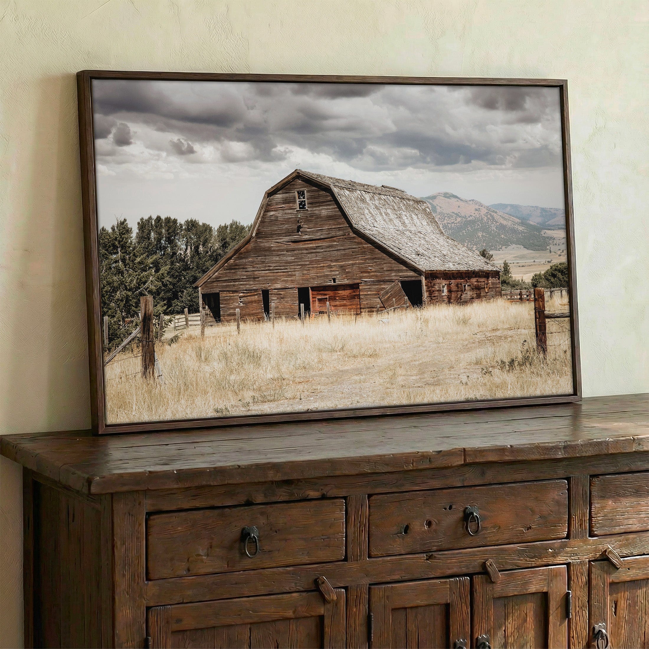 SALE!! アントステラ ANTIQUE BARN フレーム付きアート Rustic Wall Decor - Captivating Barn Canvas Art