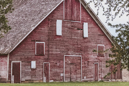 Country Wall Decor - Old Red Barn