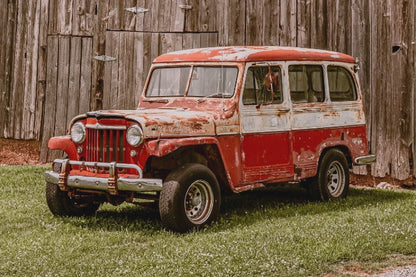 Rustic Country Wall Art – Old Barn Canvas with Jeep